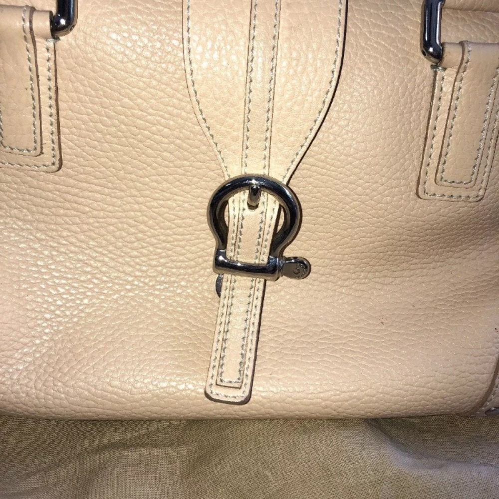 Burberry pebble Leather handbag purse - Picture 3 of 10